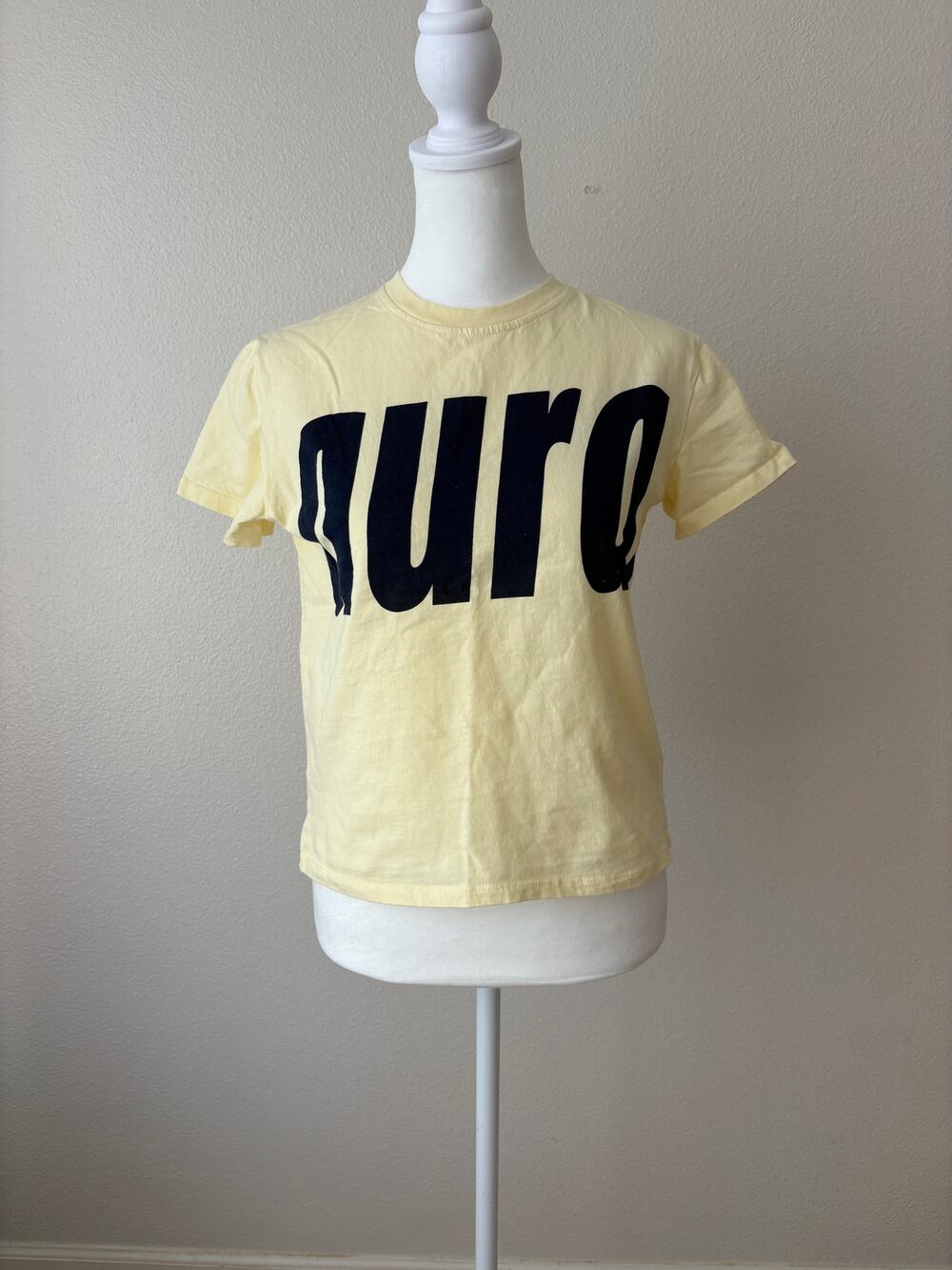 Streetwear Society Women’s Small Yellow Graphic T-Shirt Black Logo Streetwear